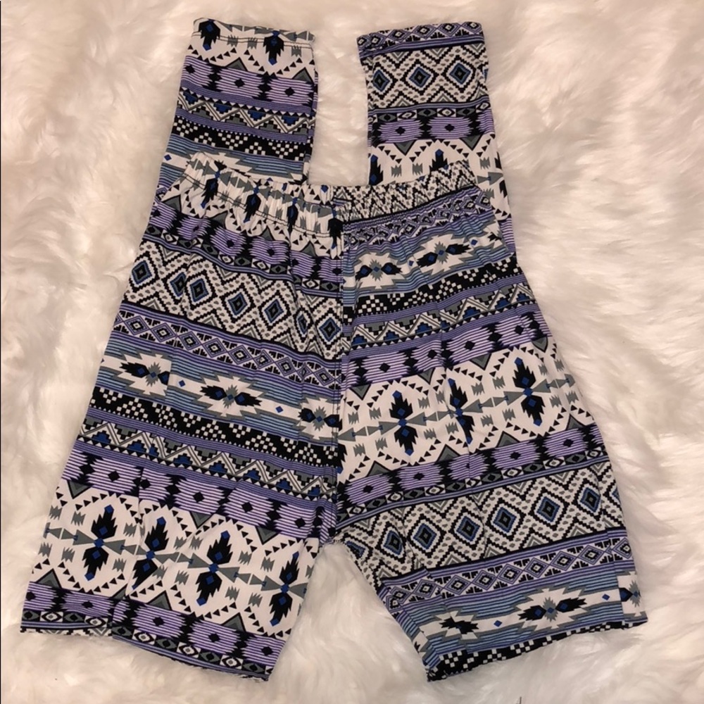 M U.S.A Tribal Leggings!!! - Picture 3 of 5